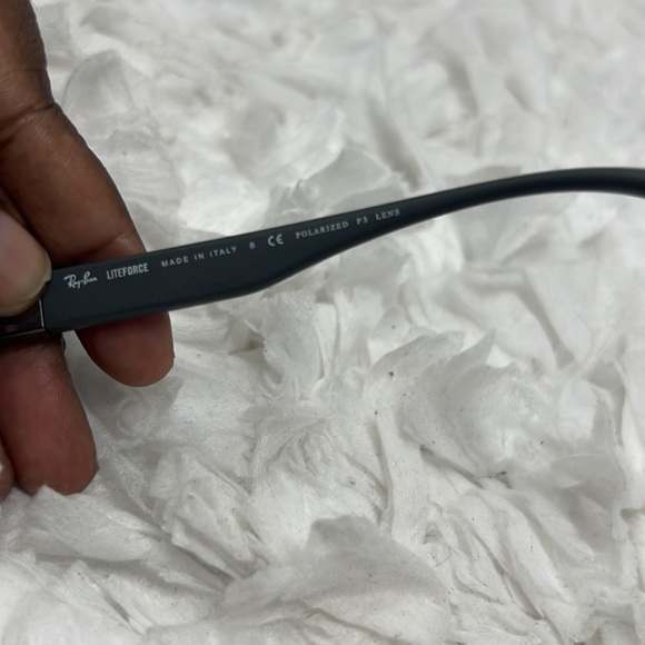 RAY BAN RB4310M SCUDERIA FERRARI COLLECTION MEN’S 58-16-140 Made In Italy - Picture 12 of 12